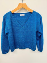 Load image into Gallery viewer, The Ribbed V-Neck Sweater