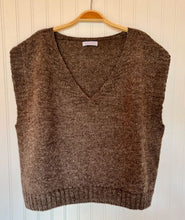 Load image into Gallery viewer, The Ribbed Vest