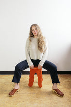 Load image into Gallery viewer, The Linen Boxy Crew Neck